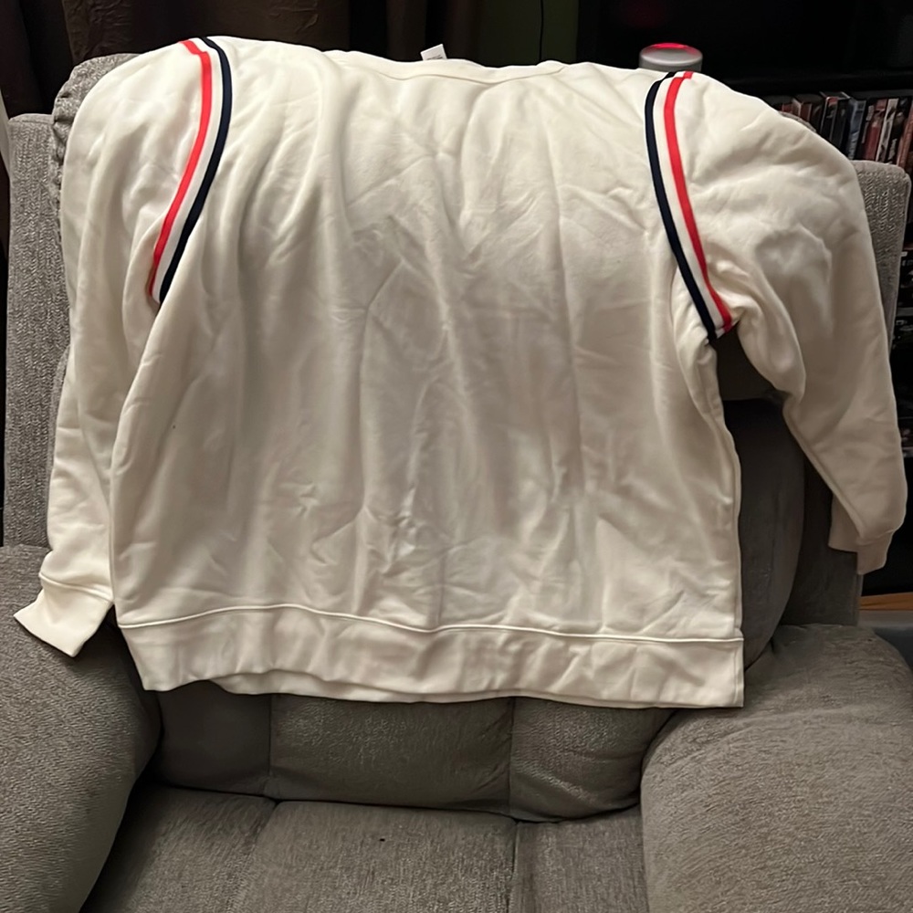 BRAND NEW — Old Navy Crewneck